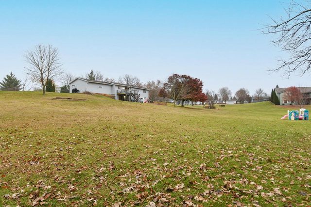 6230 373rd AVENUE, Burlington, WI 53105