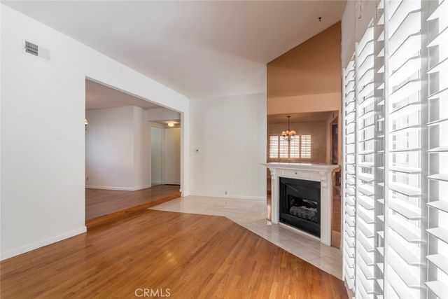 545 South, Glendale, CA 91202