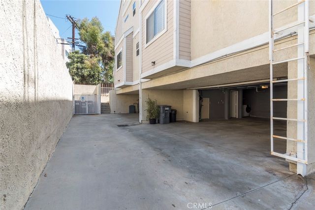 545 South, Glendale, CA 91202