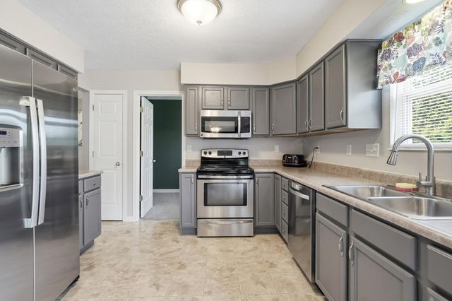 1260 Cannonball Way, Independence, KY 41051