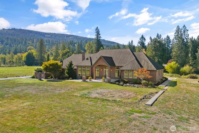 31918 SE 44th Street, Fall City, WA 98024