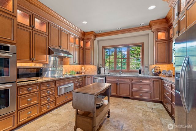 31918 SE 44th Street, Fall City, WA 98024
