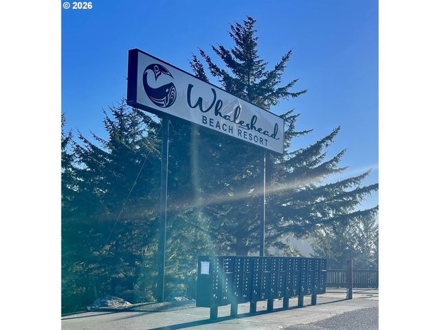 19921 WHALESHEAD Rd T5, Brookings, OR 97415