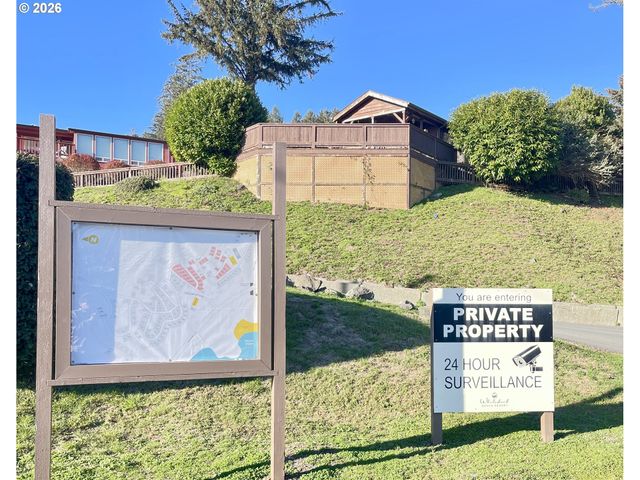 19921 WHALESHEAD Rd T5, Brookings, OR 97415