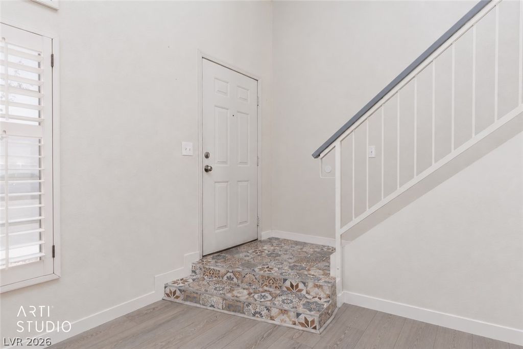 1032 Sun Wood Drive, Las Vegas, NV 89145 — photo 4