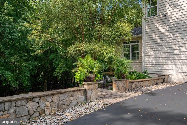 1654 BRAID HILLS DR, Pasadena, MD 21122
