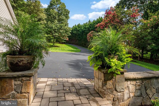1654 BRAID HILLS DR, Pasadena, MD 21122