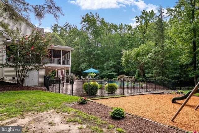1654 BRAID HILLS DR, Pasadena, MD 21122