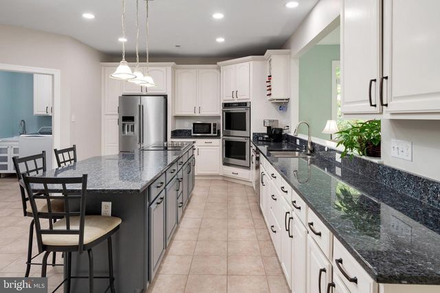 1654 BRAID HILLS DR, Pasadena, MD 21122