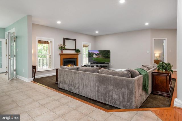 1654 BRAID HILLS DR, Pasadena, MD 21122