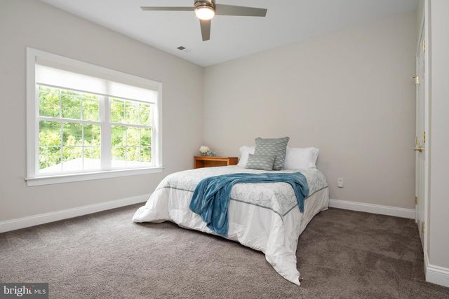 1654 BRAID HILLS DR, Pasadena, MD 21122