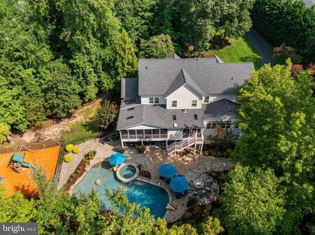 1654 BRAID HILLS DR, Pasadena, MD 21122