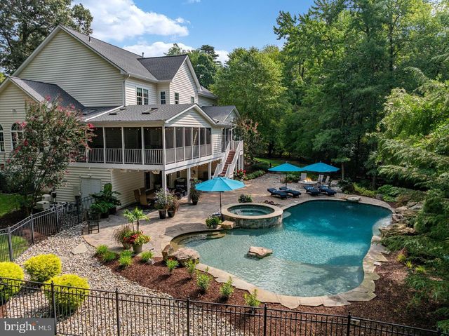 1654 BRAID HILLS DR, Pasadena, MD 21122