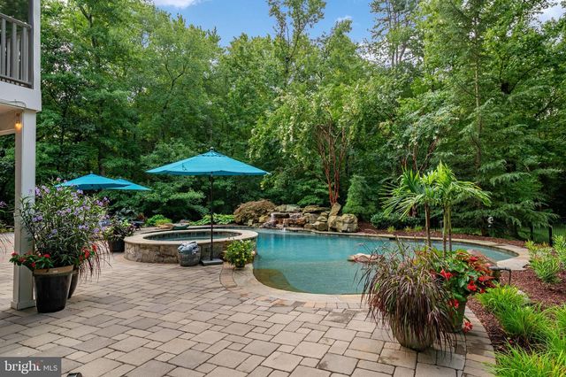 1654 BRAID HILLS DR, Pasadena, MD 21122