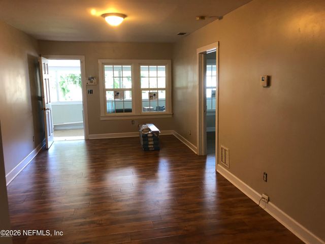 925 PHILLIPS Street 3, Jacksonville, FL 32207