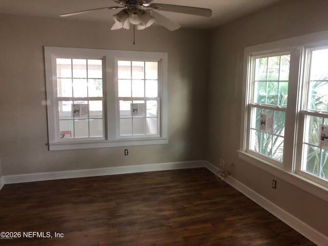 925 PHILLIPS Street 3, Jacksonville, FL 32207