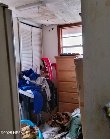 8577 PEACH Street, Jacksonville, FL 32220