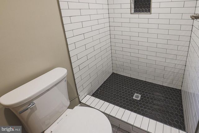 2454 TERRA FIRMA RD, Baltimore, MD 21225