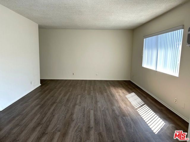 3741 Westwood Blvd 4, Los Angeles, CA 90034