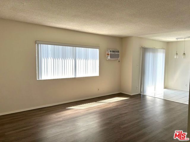 3741 Westwood Blvd 4, Los Angeles, CA 90034