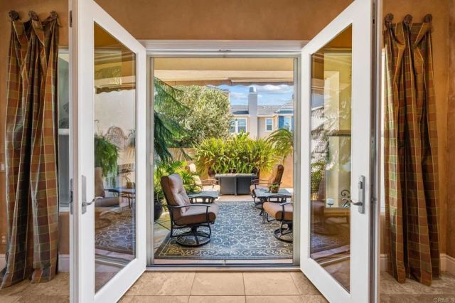 7090 Corintia Street, Carlsbad, CA 92009