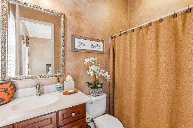 7090 Corintia Street, Carlsbad, CA 92009