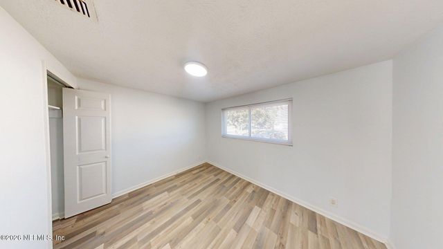 5246 DEVRON Drive, Jacksonville, FL 32209