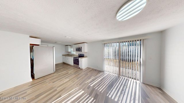 5246 DEVRON Drive, Jacksonville, FL 32209