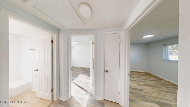 5246 DEVRON Drive, Jacksonville, FL 32209