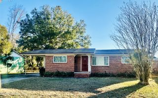 5246 DEVRON Drive, Jacksonville, FL 32209