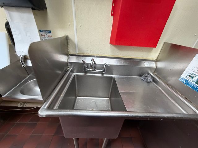 112 W Park Avenue, Elmhurst, IL 60126