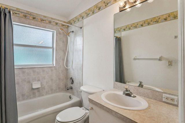 11829 IVYWOOD PLACE, New Port Richey, FL 34654