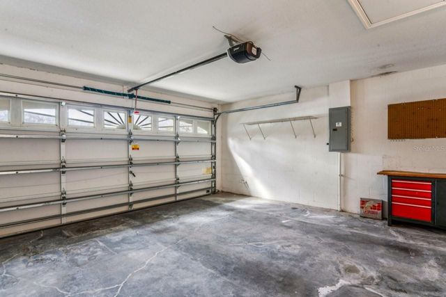 11829 IVYWOOD PLACE, New Port Richey, FL 34654