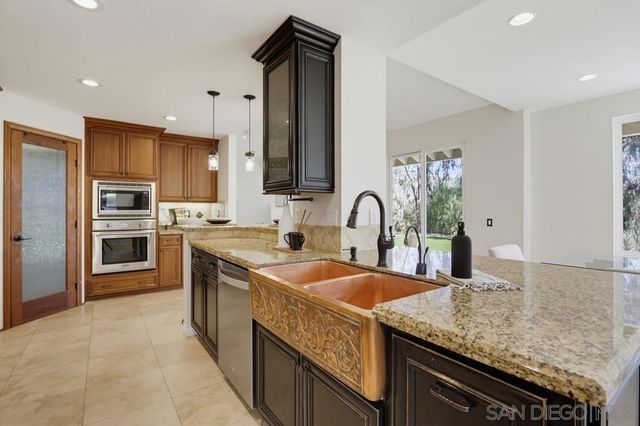 15311 Crestview, Poway, CA 92064