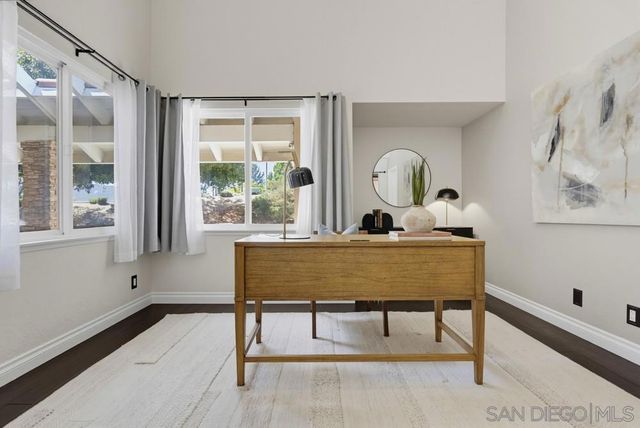 15311 Crestview, Poway, CA 92064