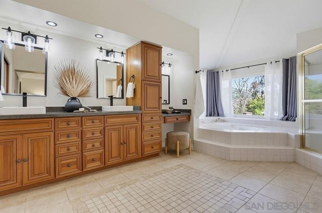 15311 Crestview, Poway, CA 92064