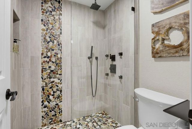 15311 Crestview, Poway, CA 92064