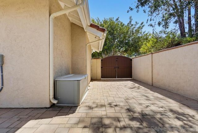 15311 Crestview, Poway, CA 92064