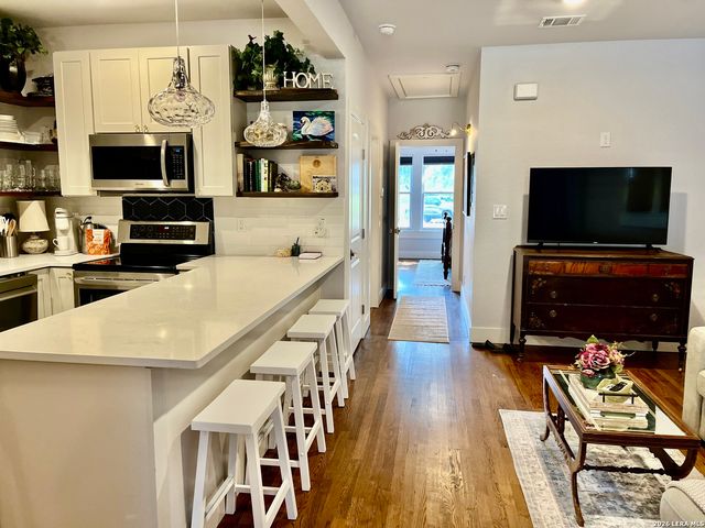 614 E Mulberry, San Antonio, TX 78212
