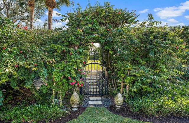 11818 Lost Tree Way, North Palm Beach, FL 33408