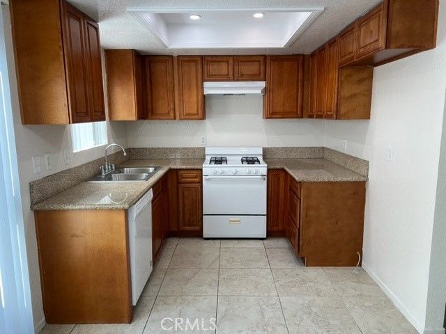 2111 California C, Huntington Beach, CA 92648