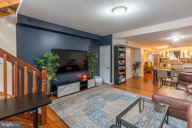 1034 MARLBOROUGH ST, Philadelphia, PA 19125