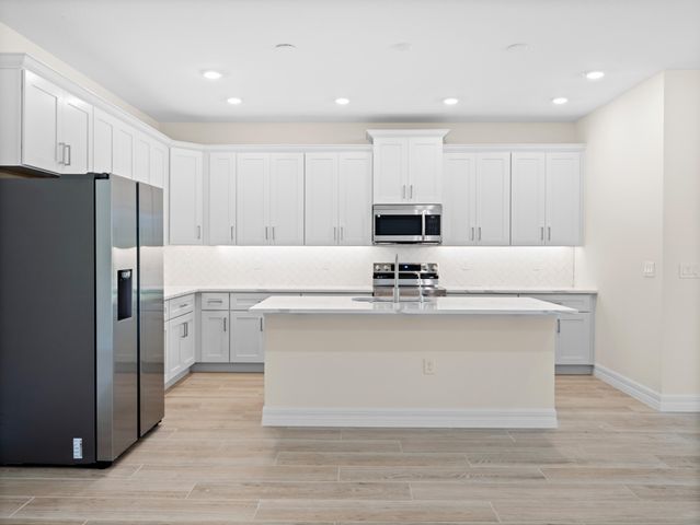 965 Quinn Street SE, Palm Bay, FL 32909