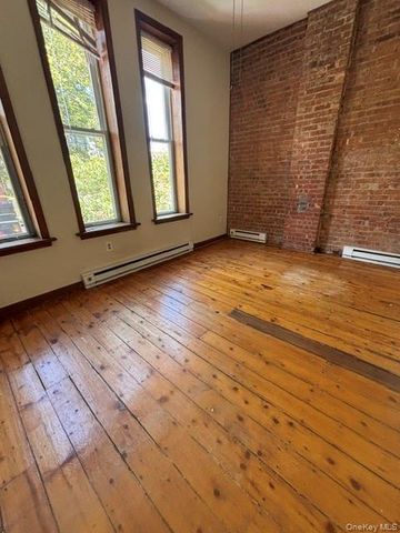 263B Main St., Beacon, NY 12508