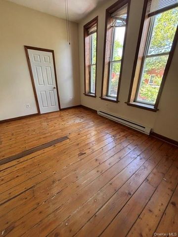 263B Main St., Beacon, NY 12508