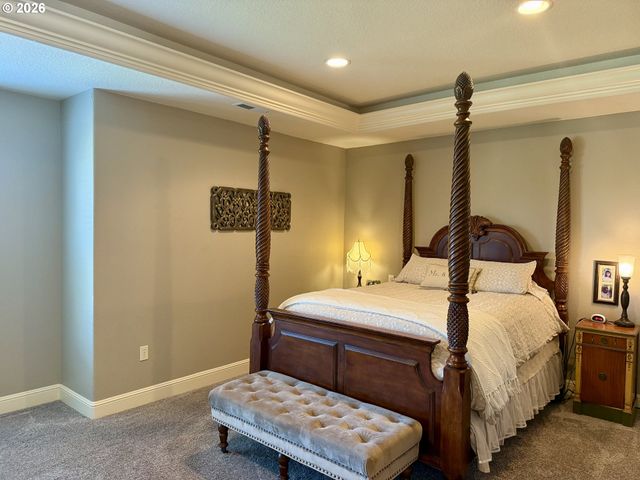 4119 FOREST VIEW Dr, Washougal, WA 98671