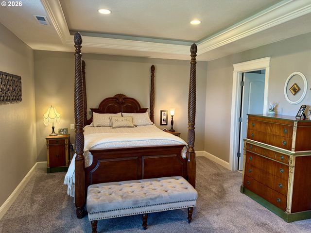 4119 FOREST VIEW Dr, Washougal, WA 98671