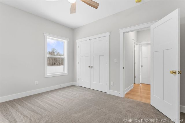 3317 E Sternberg Road, Fruitport, MI 49415