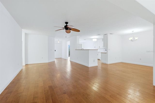 5273 VILLA MAJORCA COURT 25, Sarasota, FL 34235