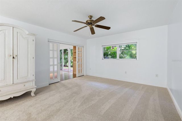 5273 VILLA MAJORCA COURT 25, Sarasota, FL 34235